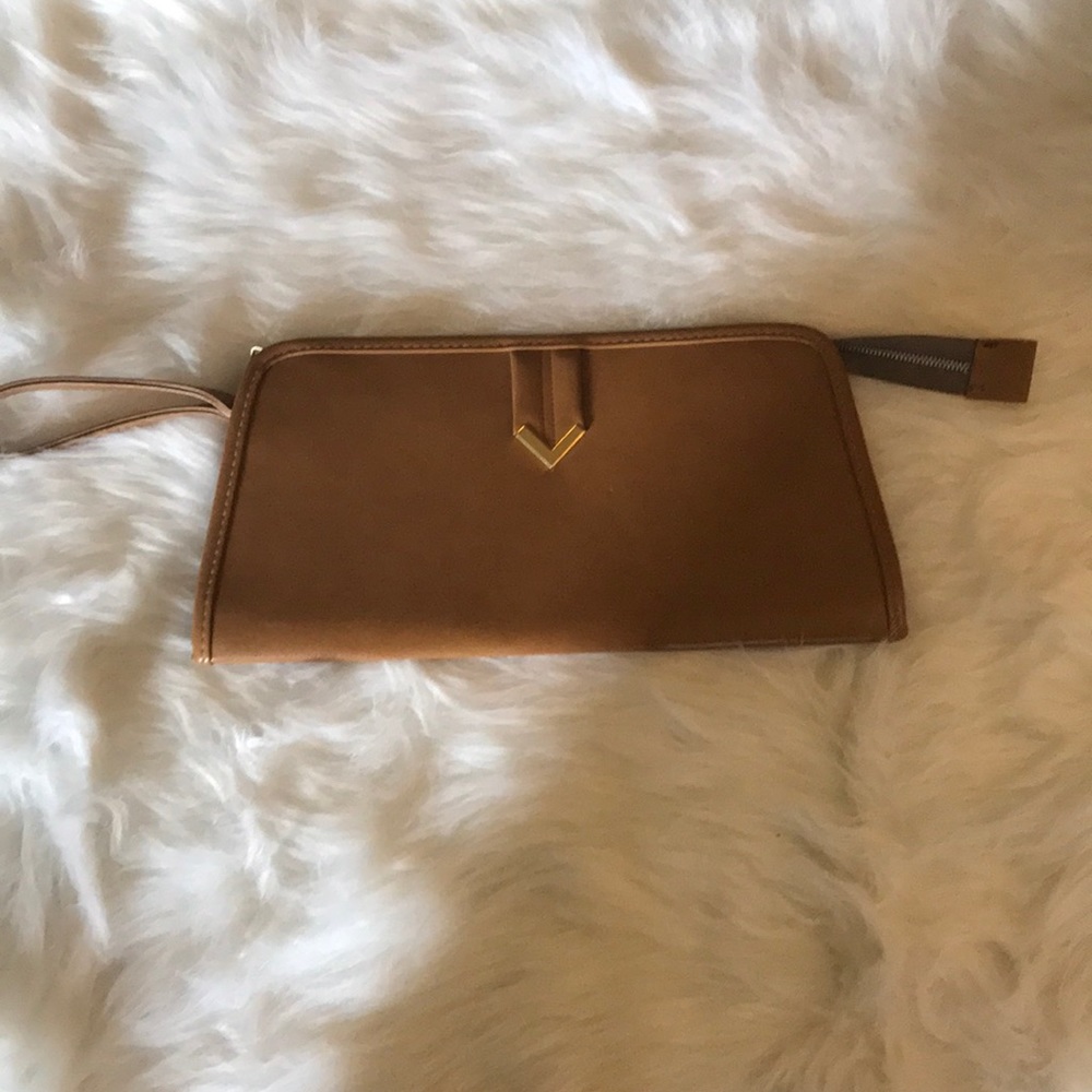 Camel Envelope Clutch 14.5 x 6” ✌️